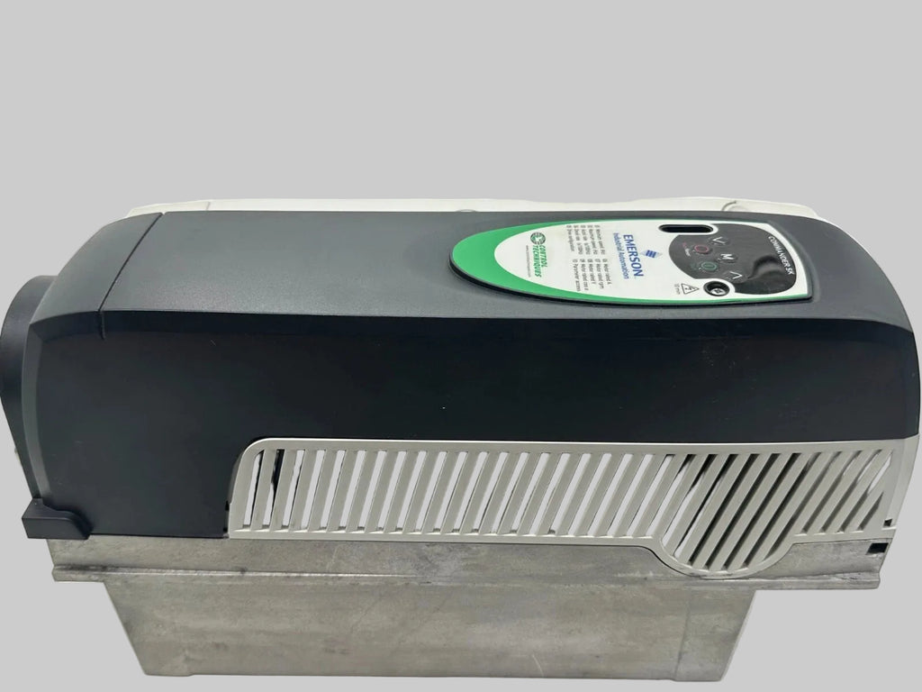 Variador de frecuencia de CA SK2401 de Emerson Control Techniques, 5,5–7,5 kW, 380–480 V, trifásico