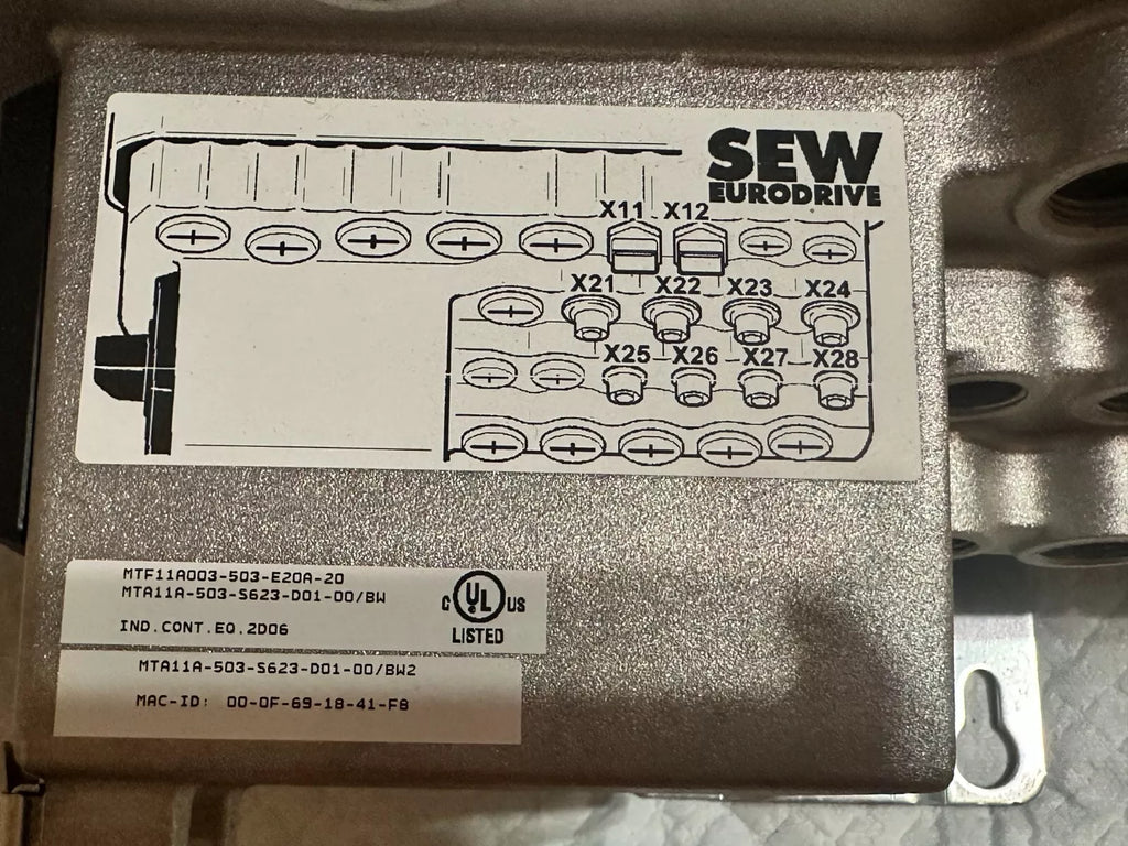 SEW-EURODRIVE MOVIFIT® FC MTF11A003-503-E20A-20 | MTF11A007-503-E20A-20 Dezentraler Antrieb 0,75 kW | MTA11A Modul