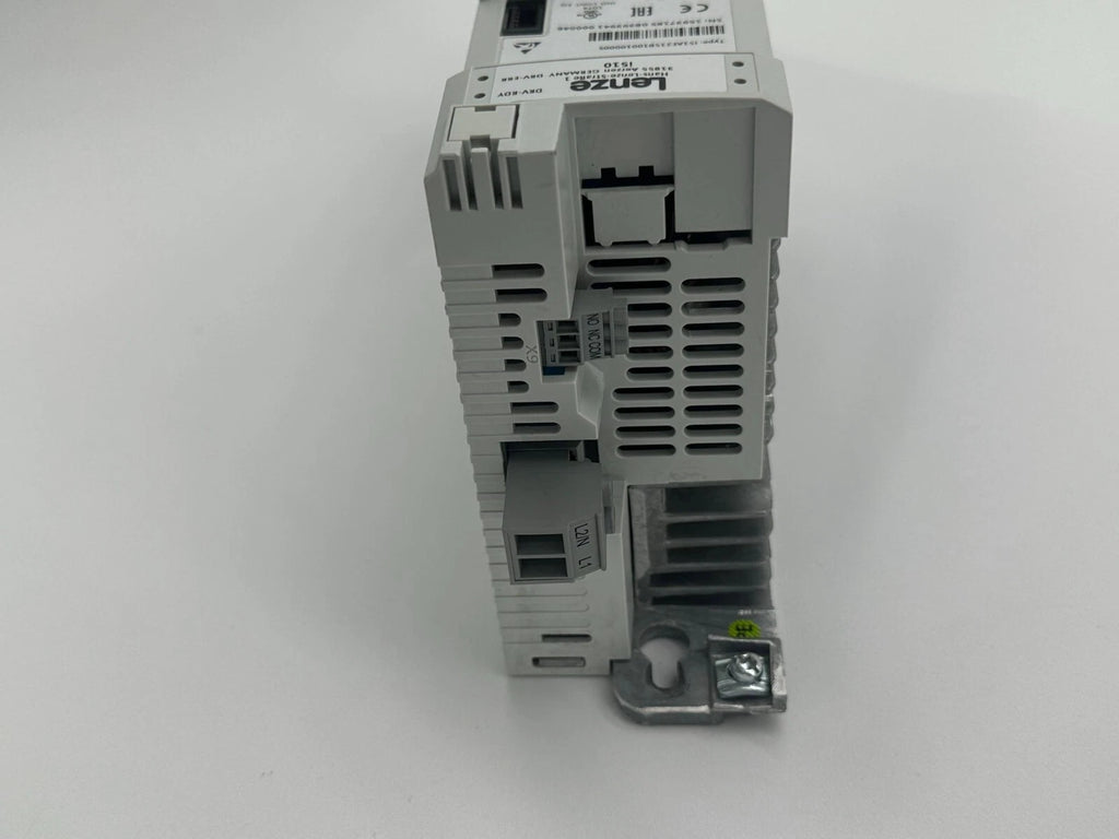 Lenze i510 Frequenzumrichter I51AE215B1001000S – 1,5 kW, 230–240 V, Hochleistungsausführung