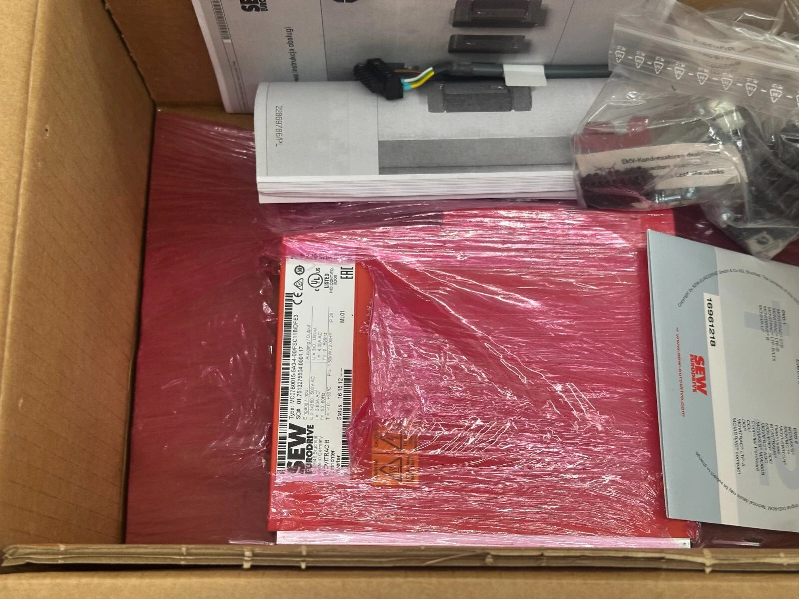 SEW-EURODRIVE MOVITRAC® B MC07B0015-5A3-4-00 / FSC11B / DFE32B Frequency Inverter