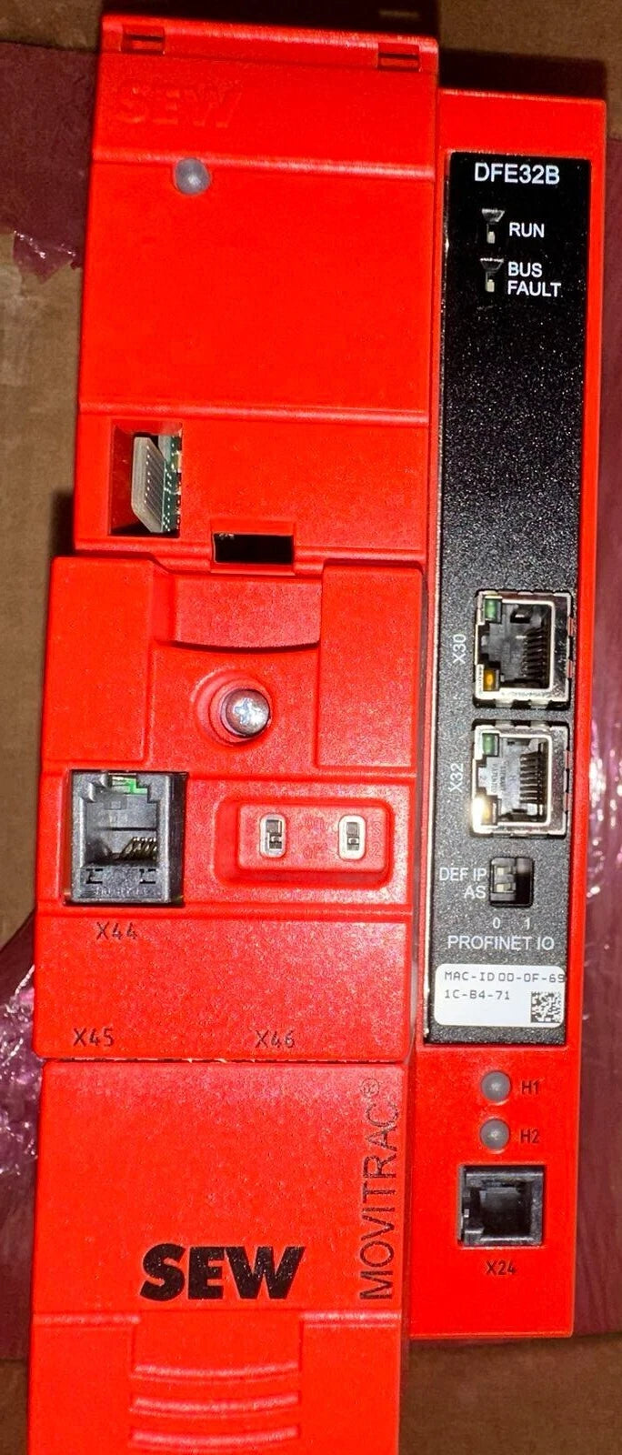 SEW-EURODRIVE MOVITRAC® B MC07B0015-5A3-4-00 / FSC11B / DFE32B Frequenzumrichter