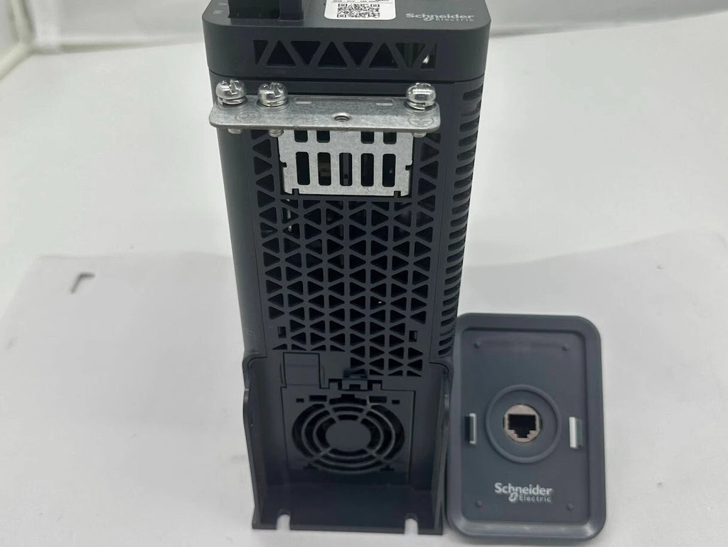 Schneider Electric Altivar 340 ATV340U40N4 | 4 kW (5 HP) Variable Frequency Drive, 380–480 V