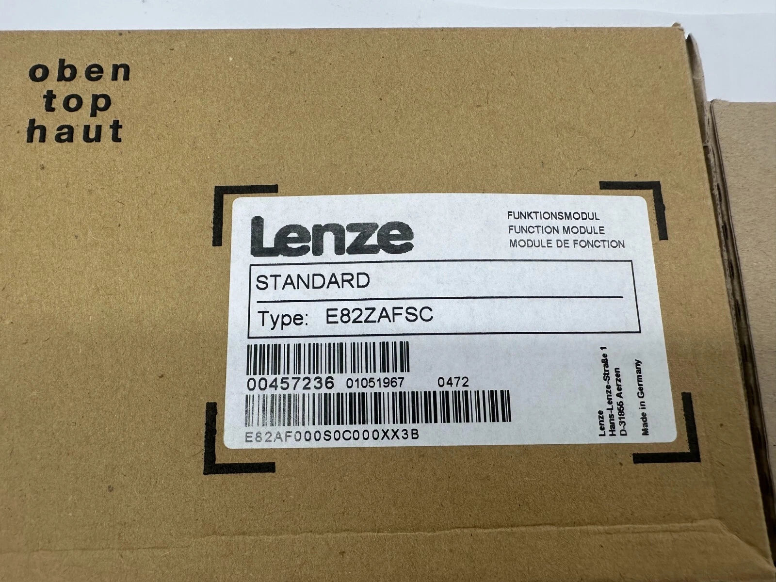 Inversor de frecuencia vectorial Lenze 8200 E82EV152K4B | 1,5 kW | VFD trifásico de 400 V + módulo E82ZAFSC ESTÁNDAR + TECLADO E82ZBC