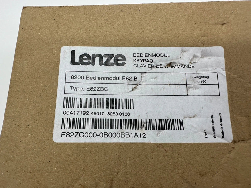 Lenze 8200 Vektor-Frequenzumrichter E82EV222K4C | 2,2 kW | 3-phasig 400 V VFD/ E82EV222_4C + E82ZBC Bedienfeld