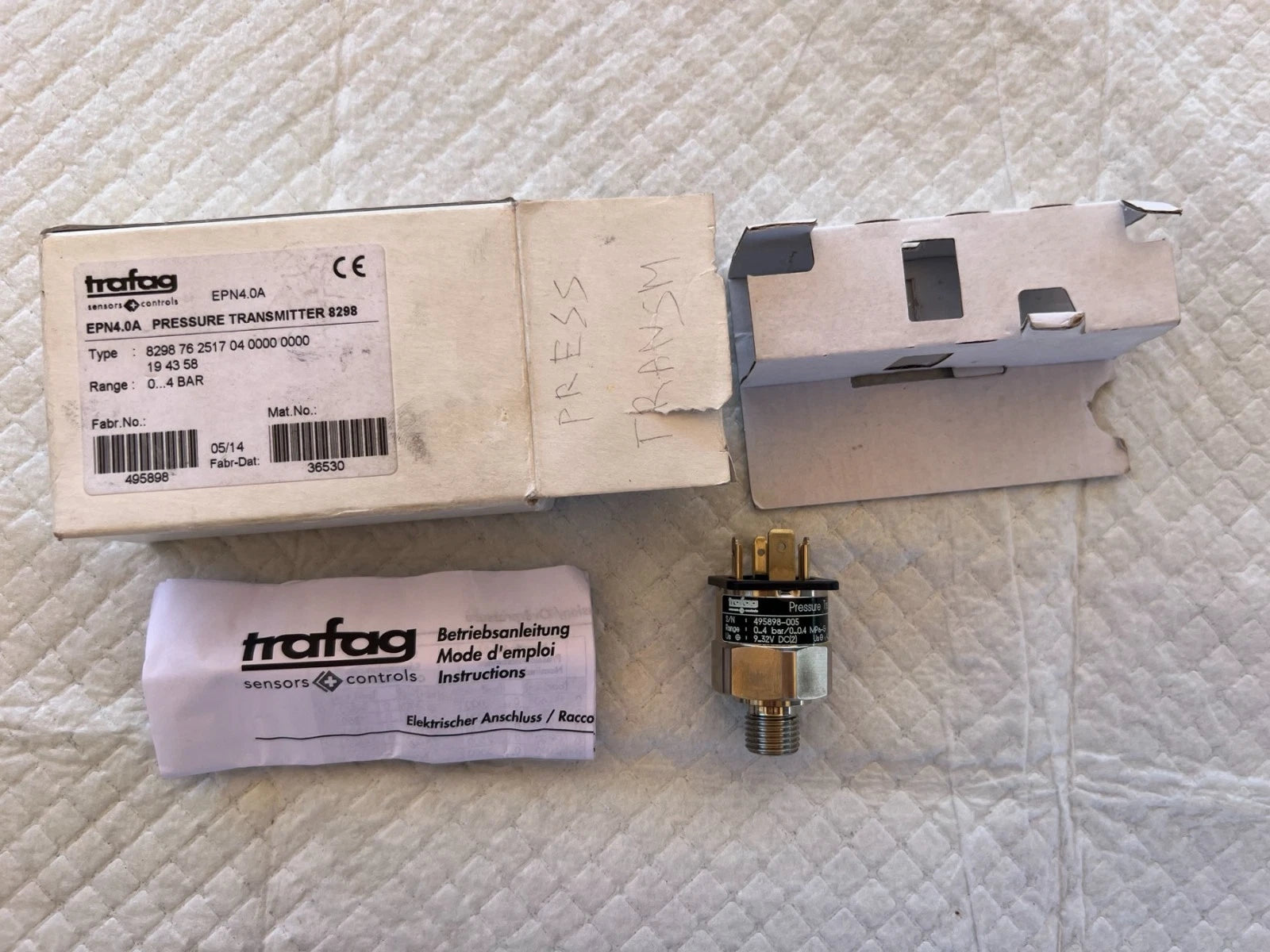 TRAFAG EPN4.0A 8298.76.2517 Pressure Transmitter 0...4 bar 9...32V DC