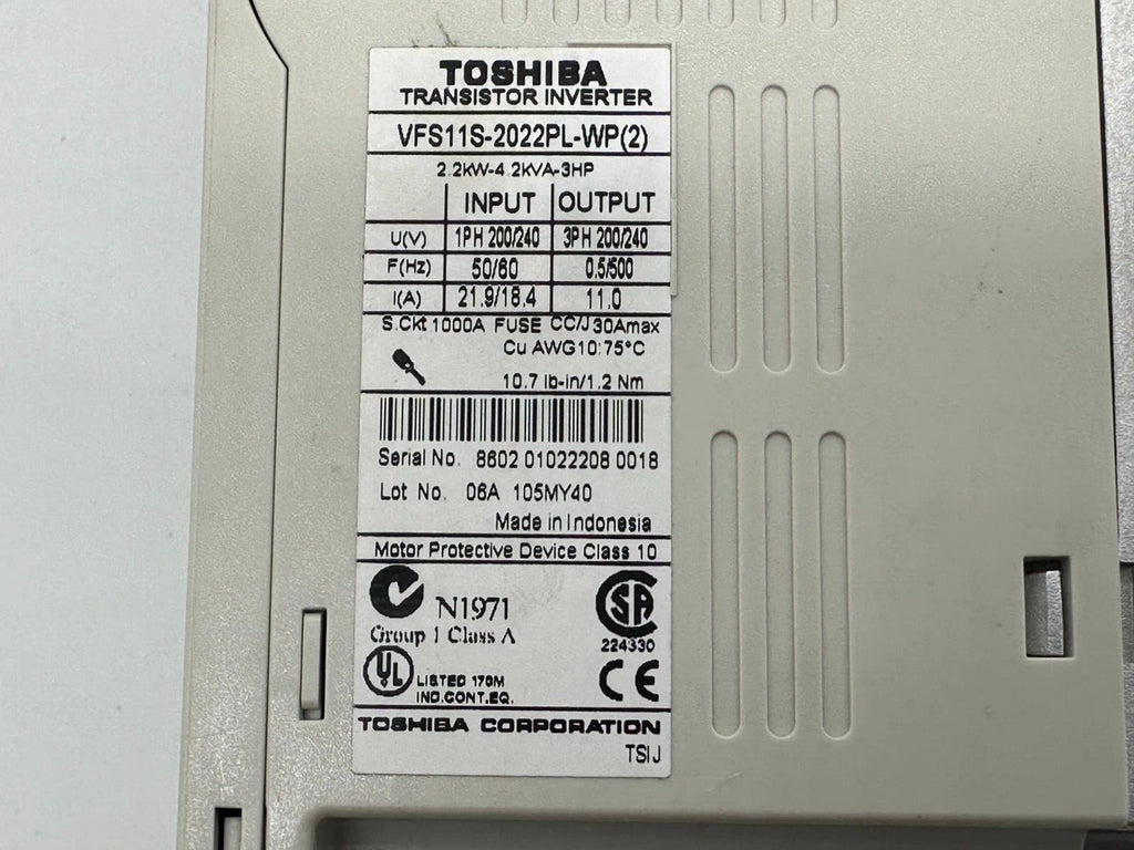 Toshiba VFS11S-2022PL-WP Wechselrichter | 2,2 kW 3 PS VFD 200–240 V