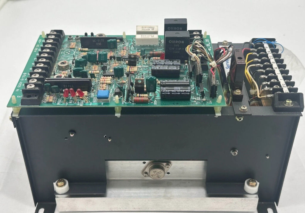 YASKAWA CPCR-IN 01BY2 SERVOPACK