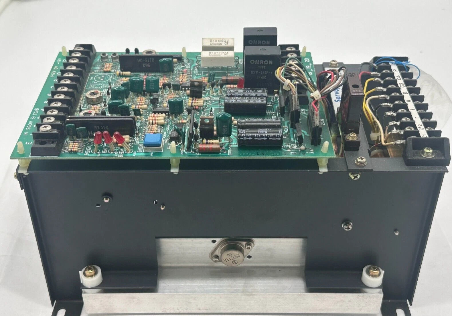 YASKAWA CPCR-IN 01BY2 SERVOPACK