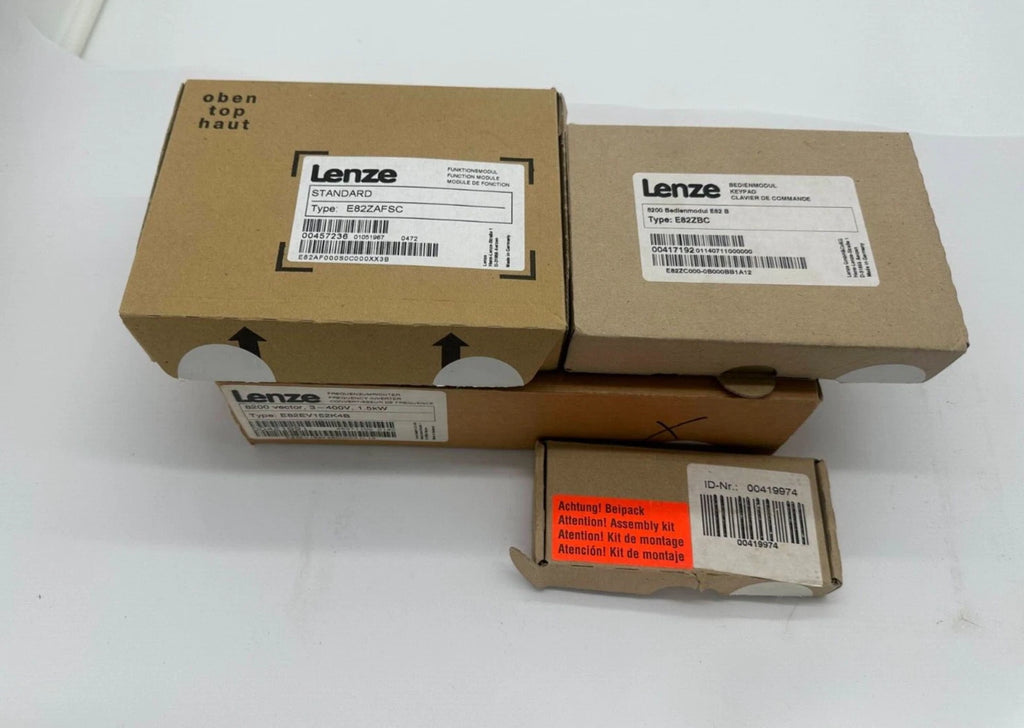 Lenze 8200 Vektor-Frequenzumrichter E82EV152K4B | 1,5 kW | 3-phasiger 400-V-Frequenzumrichter + E82ZAFSC Modul STANDARD + E82ZBC Tastatur