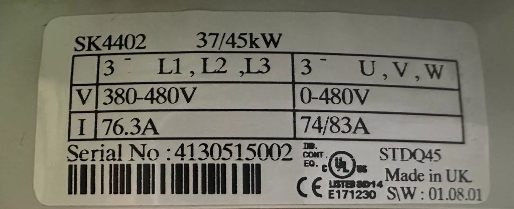 Inversor Emersom Control Techniques SK4402 de 37/45 kW, 74–83 A | Variador de frecuencia Commander SK de 400 V