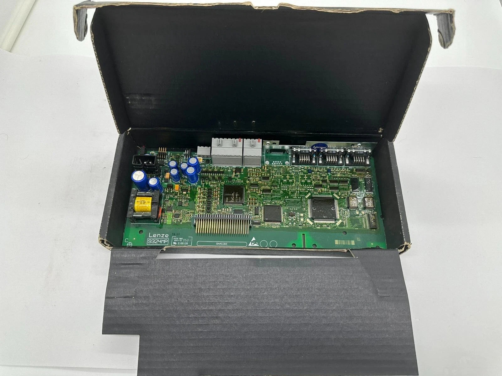 Lenze 9325MP.1B.73 / 9324MP Inverter Board for EVF9324-EV – Drive Control PCB