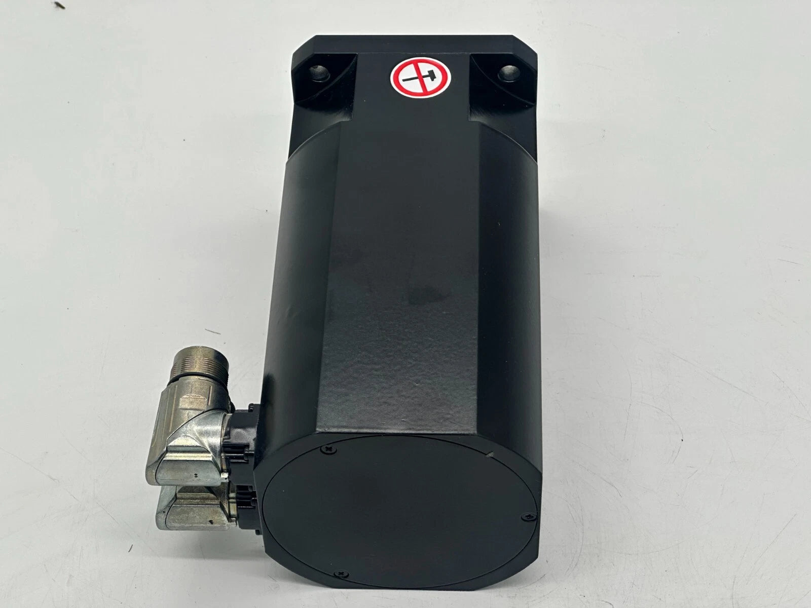 Parker Hannifin ACM2N0480-4/2-6 Servo Motor | 4.8 Nm | 4000 rpm | IP54