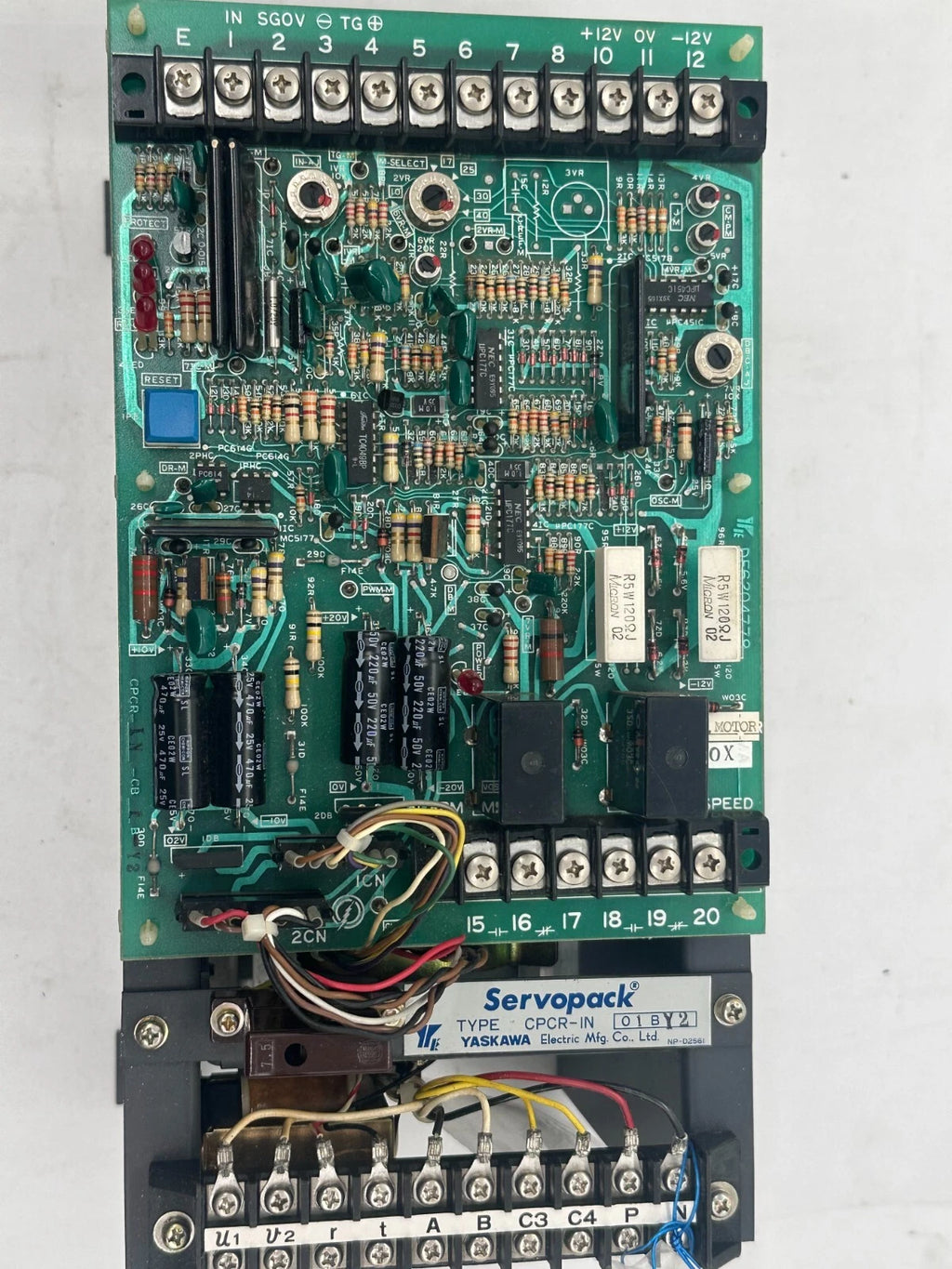YASKAWA CPCR-IN 01BY2 SERVOPACK