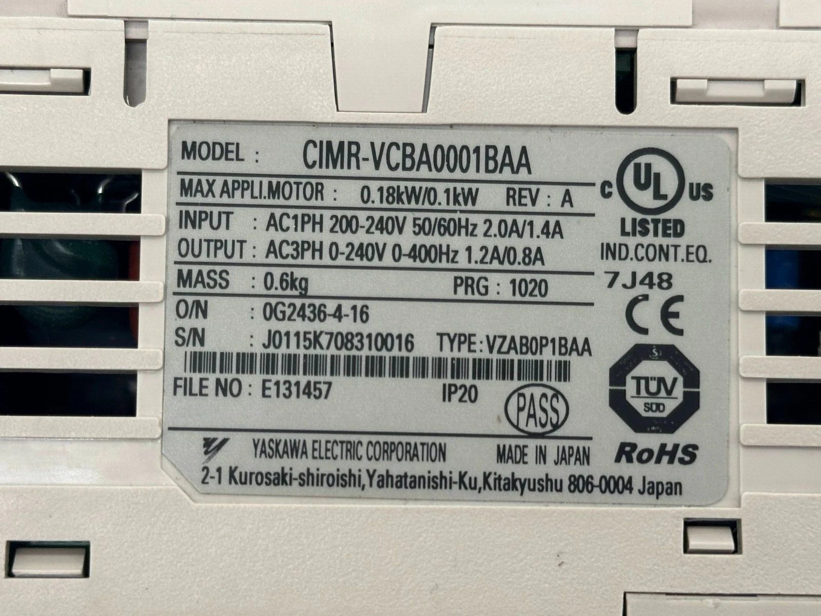 Inversor Yaskawa CIMR-VCBA0001BAA