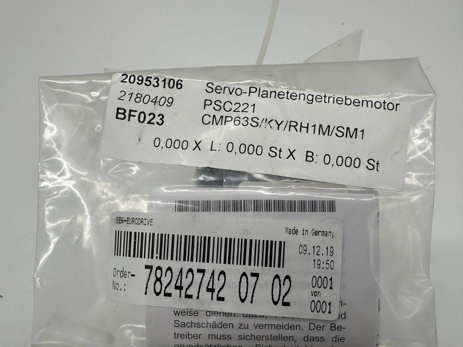 SEW-EURODRIVE PSC221 CMP63S/KY/RH1M/SM1 Servo-Planetengetriebemotor i=7,00 IP65 400V