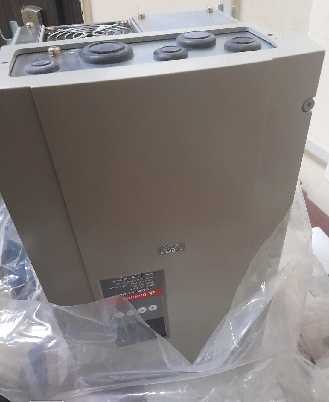 Telemecanique ATV18D16N4 Altivar 18 – 11kW 15HP – 380-460V VFD