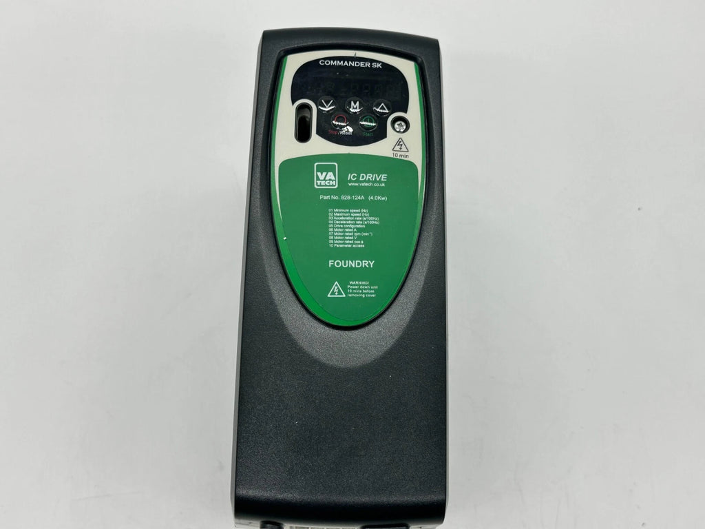 Commander SK Frequenzumrichter (VFD) SKC3400400, 4,0 kW, 3-phasiger 380–480-V-Wechselrichter