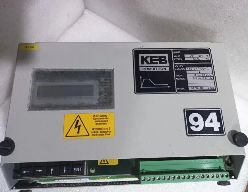 Módulo de fuente de alimentación KEB COMBITRON 32.94.100-0728: 12–48 VCC, 144 VA, entrada de 90–264 VCA